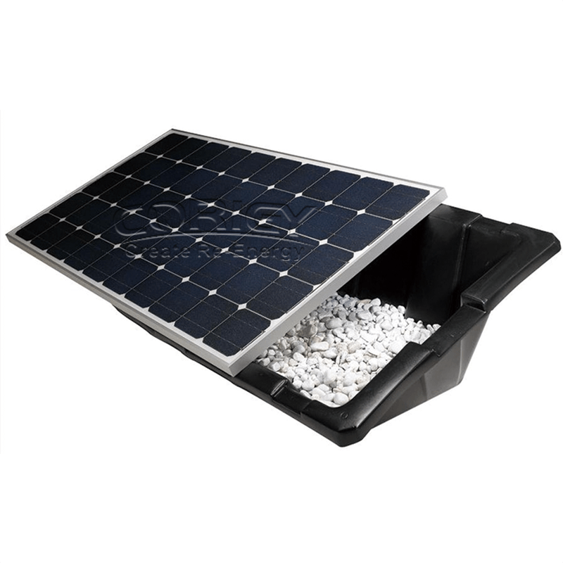Sistem pemasangan atap plastik ballasted untuk panel surya