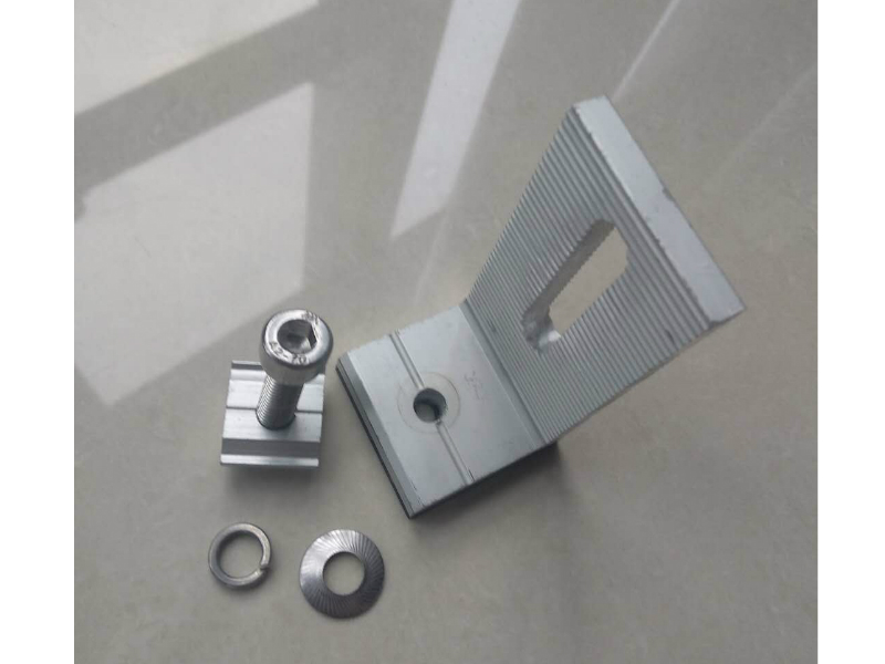 Aluminium L bentuk sudut untuk pemasangan braket PV
