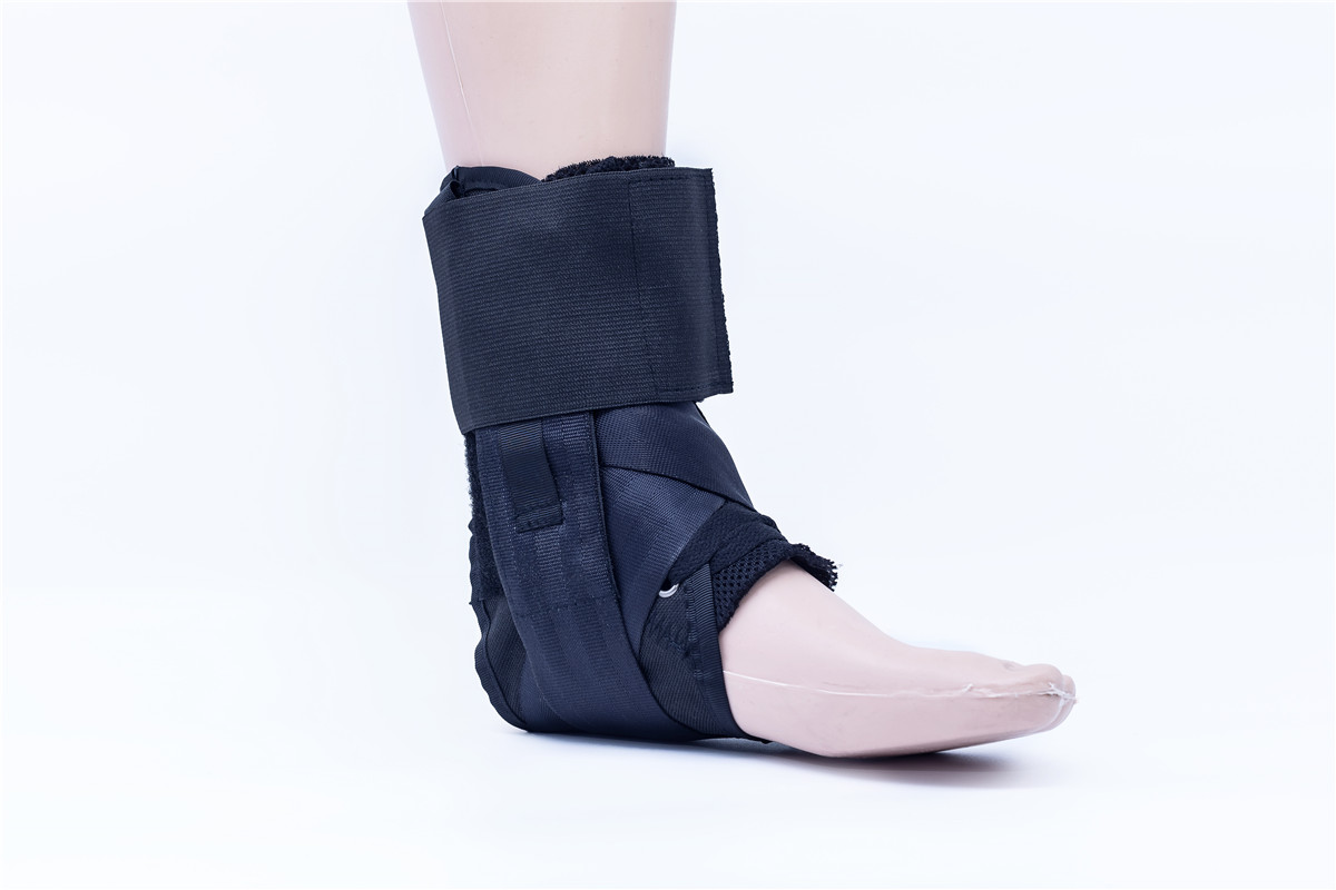 Lace-up Ankle Braces Dukungan dengan plastik tetap produsen yang disesuaikan