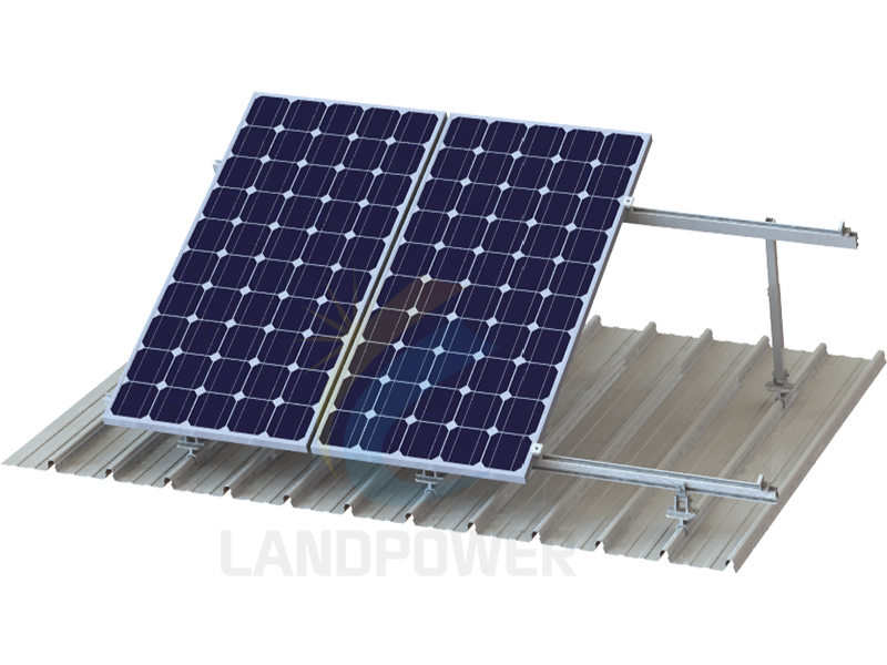 Sistem pemasangan atap surya tiltable