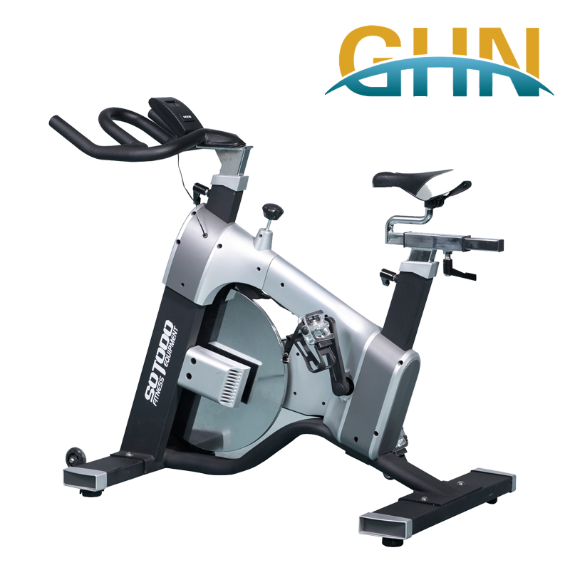 Latihan Komersial Berputar Sepeda Fitness Equipment Spin Bike Gym Machine 9.2x6