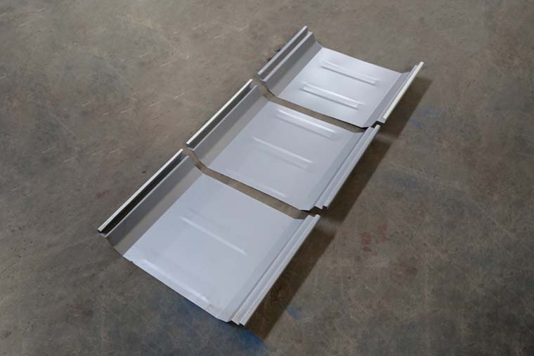 Mesin Roll Forming Panel Atap Klip-lok